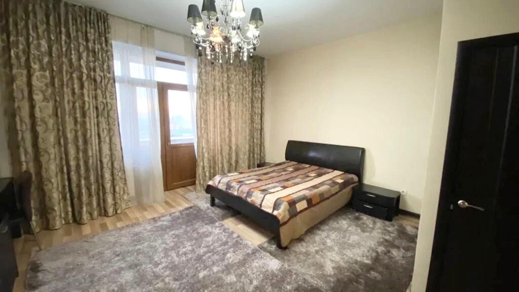 For rent a 2 room apartment in the city center, 41а,Manas str., crossed Toktogul street, Bishkek