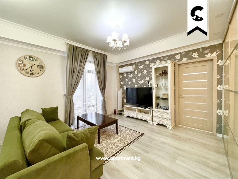 For rent 2 bedroom studio on Erkindik Boulevard / 103 Bokonbaev