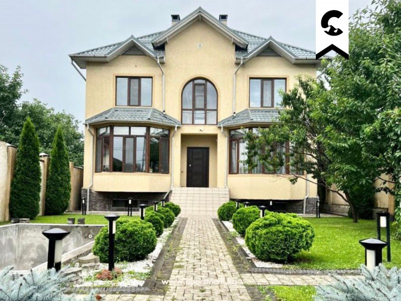 For rent  2-storey house in Kyrgyzia -1